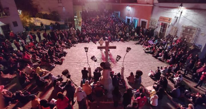 Celebran 50 años los Juglares de Guanajuato