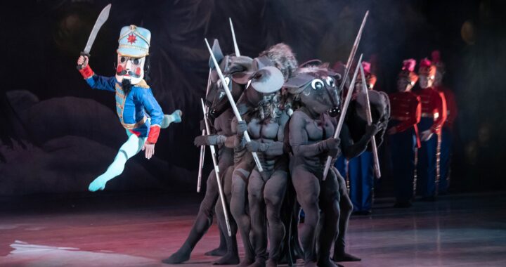 El Teatro del Bicentenario Roberto Plasencia Saldaña recibe este fin de semana y con boletos agotados, al Ballet de Monterrey con “El cascanueces”
