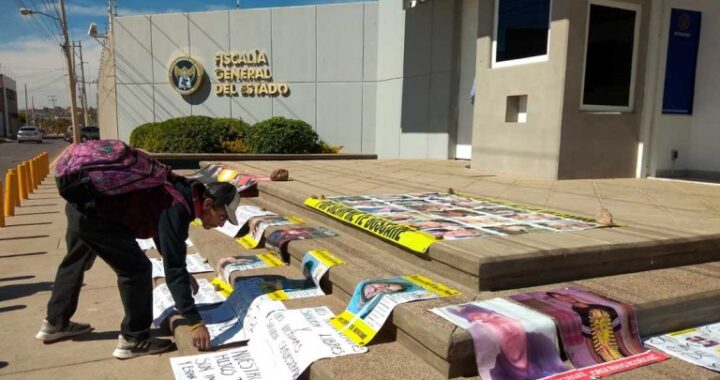 Buscadoras se manifiestan en la Euquerio Guerrero y la Fiscalía general del estado