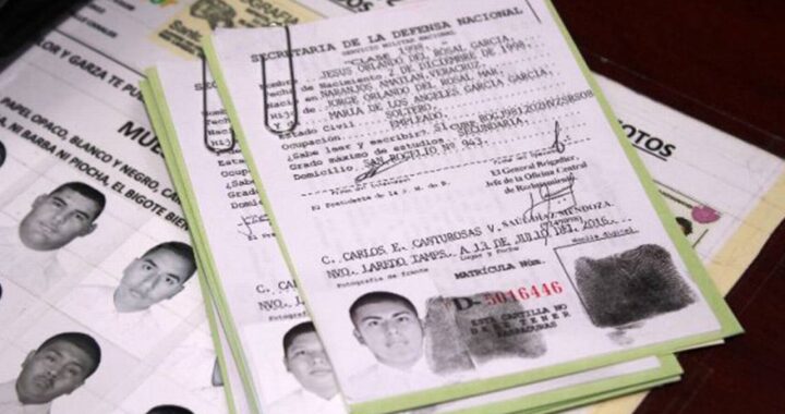 Invitan a los ciudadanos a iniciar la liberación de su cartilla militar