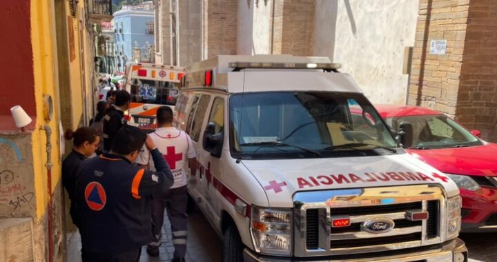 Se intoxican 15 alumnos de escuela primaria
