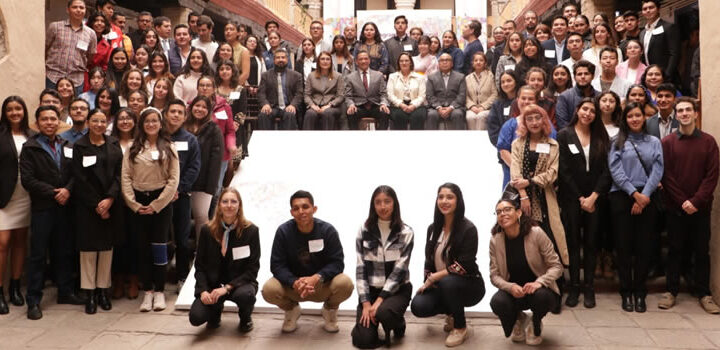 UG reúne a estudiantes que participan en sus programas de movilidad académica