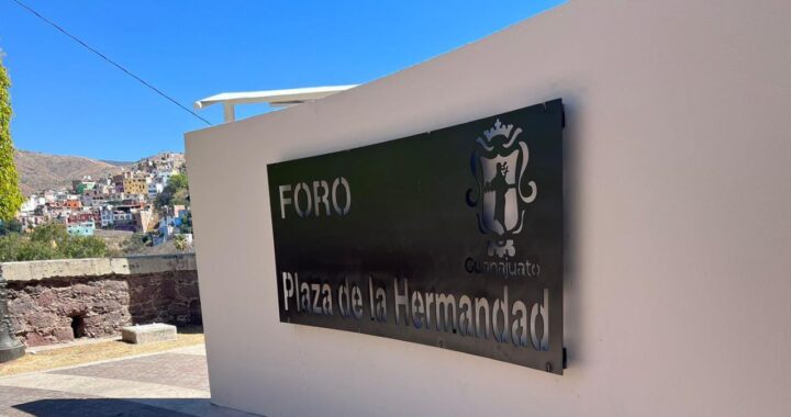 Remodelan foro Plaza de la Hermandad con nueva velaria y 405 butacas