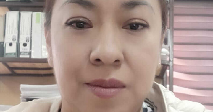 Es profesora UG Jefa Estatal de Enfermería en la SSG