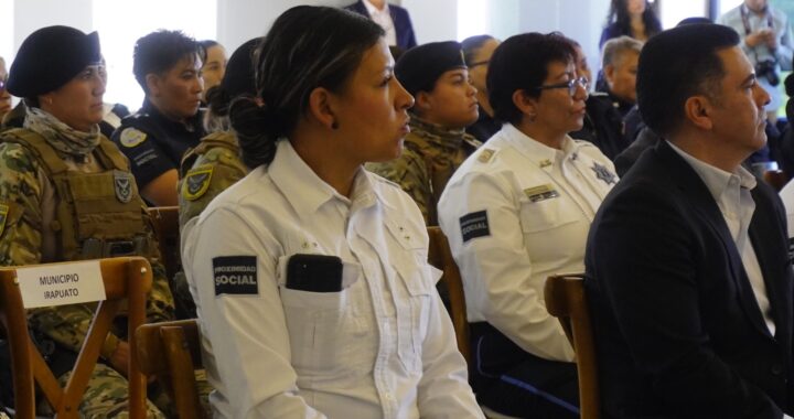 Apuestan por el empoderamiento de las mujeres policías