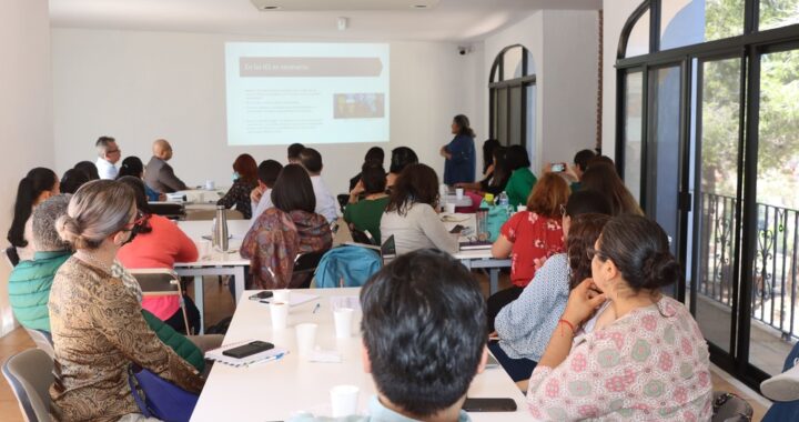 Capacita UG a personal del CNMS en atención a casos de violencia de género