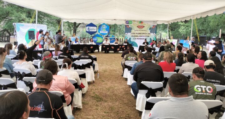 Municipios unidos por la conservación de la Mariposa Monarca