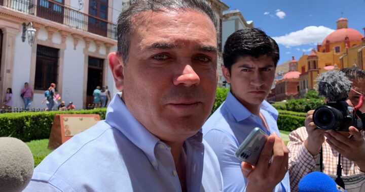 Hay cosas más importantes que un hospital de animales: Navarro