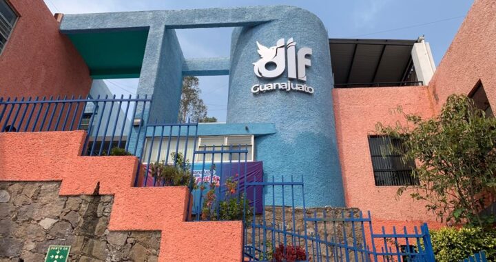 Revisa DIF municipal el padrón para las tarjetas Mujeres Emprendedoras