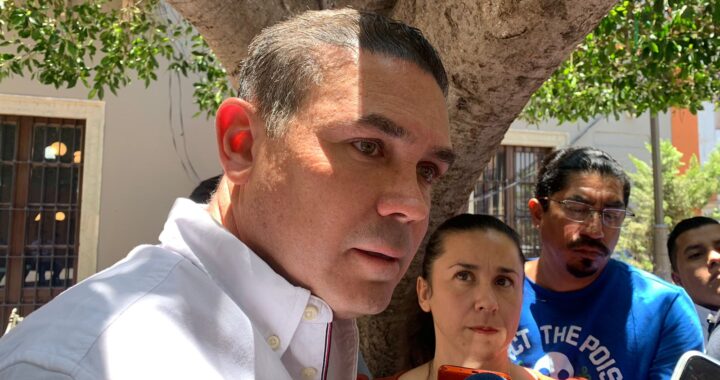 Espera recién nacido proceso para ser adoptado