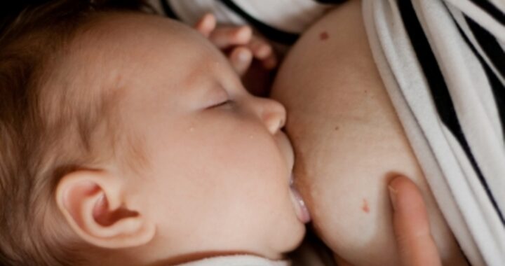 Leche materna donada ayuda a los bebés prematuros