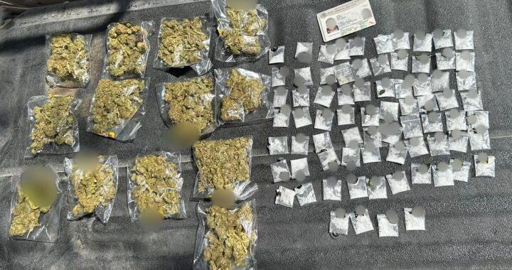 Detiene Policía de Guanajuato Capital a joven con 87 dosis de presunta droga