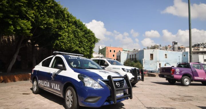 Compra capital 8 patrullas nuevas para la policía municipal