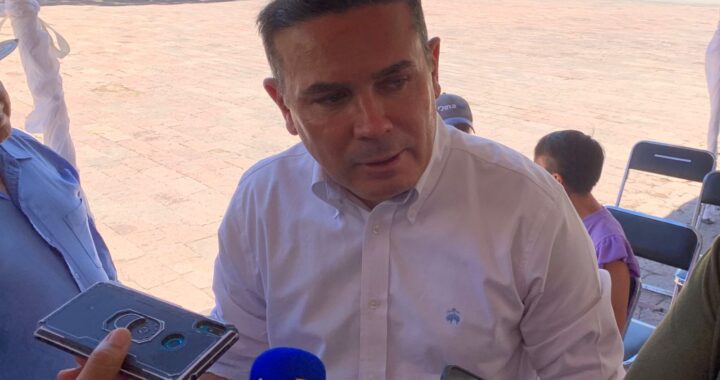 Revisa Protección Civil socavón en terrenos en la localidad de Mineral de la Luz