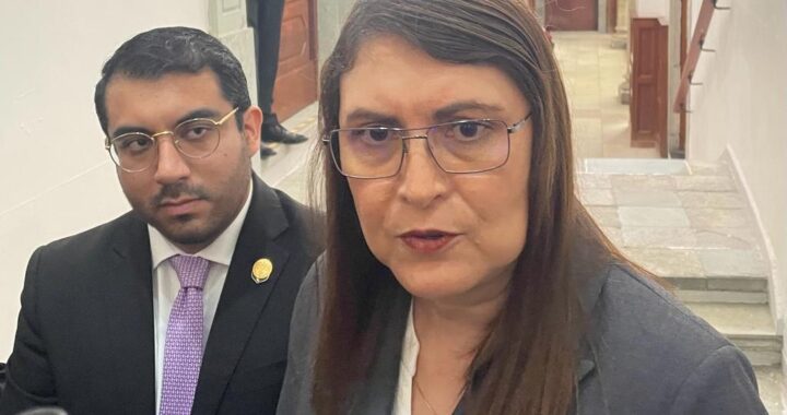 Pide secretaria general de la UG a los aspirantes a la rectoría para que respeten el proceso