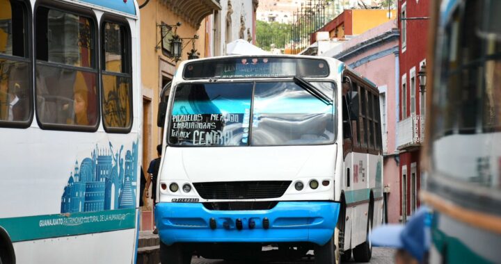 Aumento en la tarifa del transporte, será de 2 pesos y en octubre se suma un peso más
