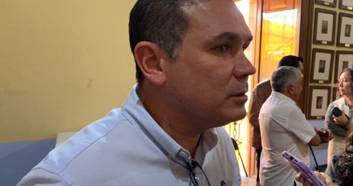 A finales de septiembre rendirá su informe de gobierno Alejandro Navarro