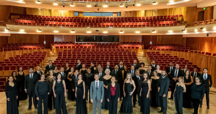 El Teatro del Bicentenario Roberto Plasencia Saldaña presenta Coros de Zarzuela, concierto en el marco celebratorio por los primeros diez años del Coro del Teatro del Bicentenario