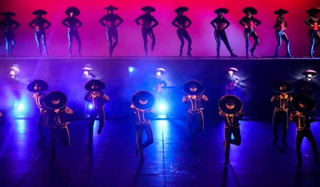 Celebra la Escuela Nacional de Danza Folklórica su 45 aniversario