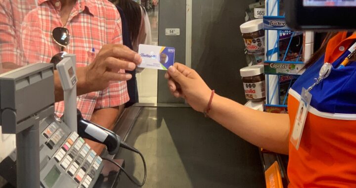 SEDESHU tiene la meta de entregar 165 mil tarjetas Contigo Sí