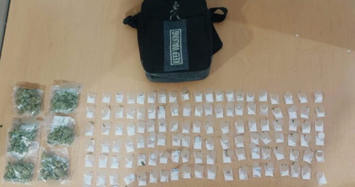 Detienen a hombre con 130 dosis de presunta droga