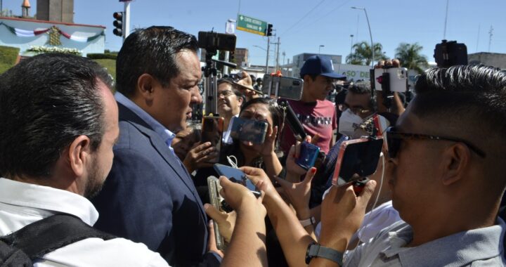 Sostiene secretario de Salud que trabajará desde cualquier trinchera