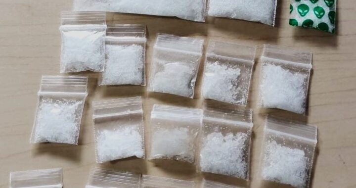 Detienen a joven con 18 dosis de presunta droga cristal en la zona sur de Guanajuato Capital