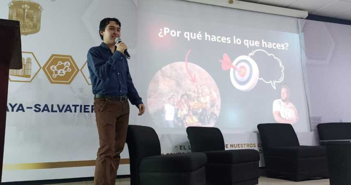 UG celebra el 62 Aniversario del Servicio Social