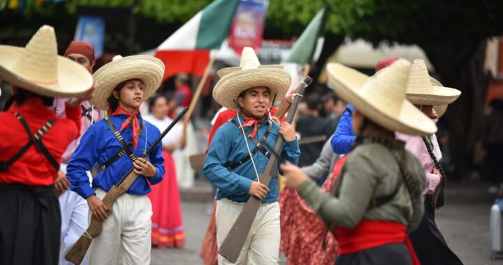 Participarán 35 contingentes en el desfile del 20 de noviembre en la capital