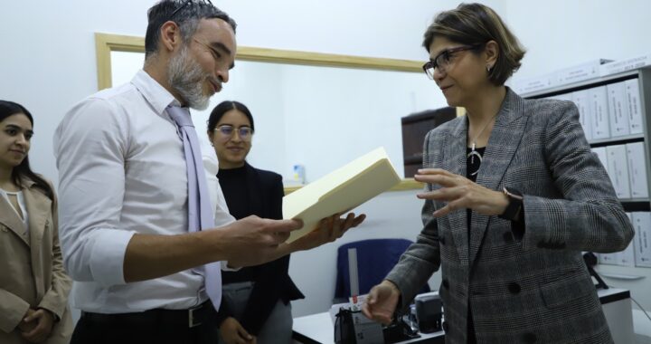 DESIGNA CGU A DEFENSOR ADJUNTO DE DERECHOS HUMANOS UG