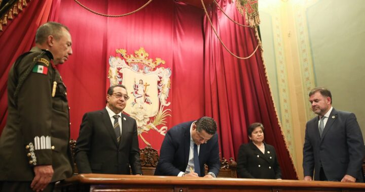 Presentan la Bandera del estado de Guanajuato como símbolo de identidad