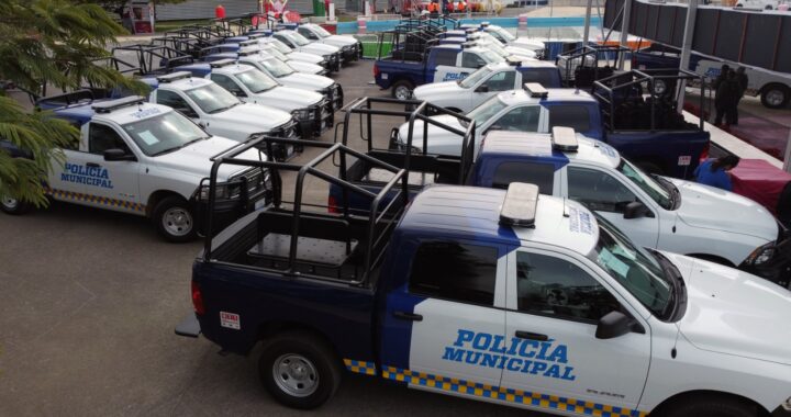 Entregan 36MDP en equipamiento a 37 corporaciones de seguridad
