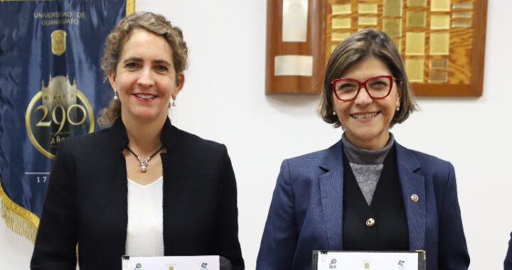 Participa la UG en la suscripción de convenio de colaboración con el Comité Coordinador del Sistema Estatal Anticorrupción de Guanajuato 