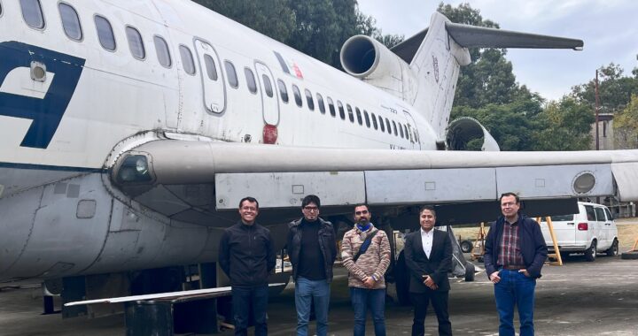 Alumno UG participa en encuentro de investigación en el IPN Ticomán enfocado en la aeronáutica  