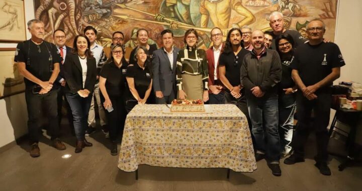 Radio UG celebra su 63° aniversario junto a su público y con una transmisión especial