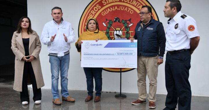 Entregan nueva base de Bomberos SIMUB