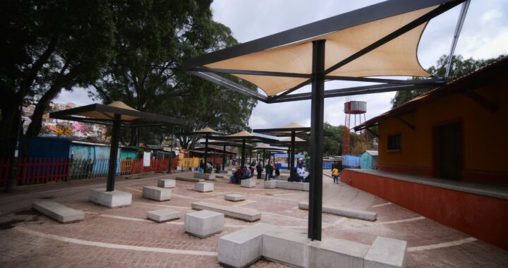 Inauguran dos obras en la zona de la Ex Estación