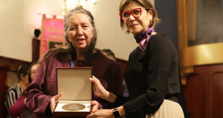 “La construcción de nuestra memoria es el primer paso para avanzar”: Marcela Lagarde, primera Doctora Honoris Causa UG   