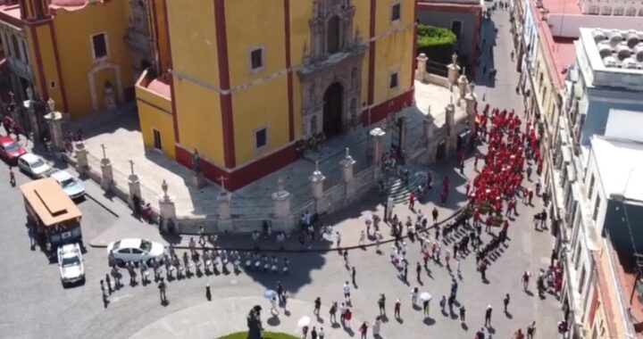 Conmemoran mineros aniversario luctuoso de los mártires del 22 de abril