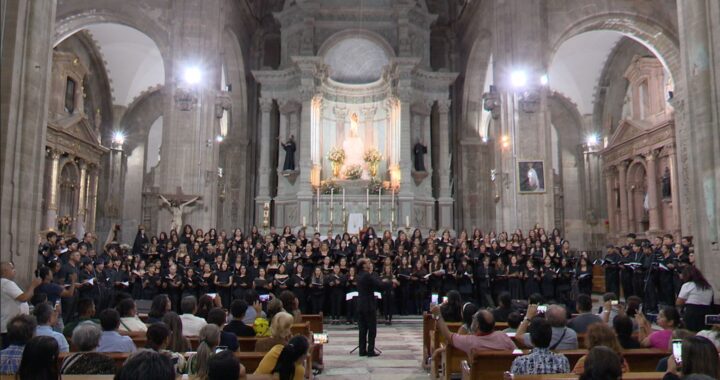 Concierto Monumental reúne al talento coral de la Universidad de Guanajuato