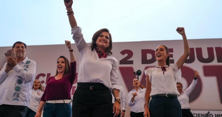 Cierra campaña Alma Alcaraz con críticas a la tarjeta rosa