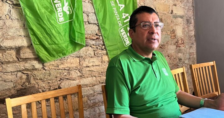 Presenta Rodríguez Medrano amparo par ano pagar pensión alimenticia