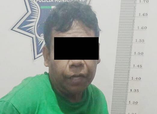 Detienen a hombre en la calzada del panteón por presunto intento de robo dentro de un vehículo