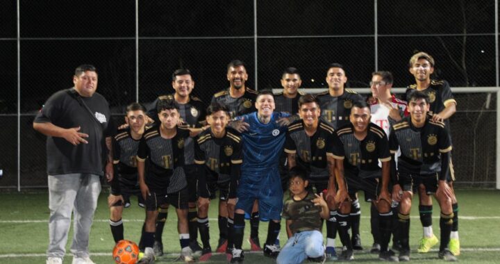 CAMBIA SANTA FE KLAN LOS ESCENARIOS POR LA CANCHA Y LUCE CON DOBLETE EN EL TRIUNFO DE TORINO SFK