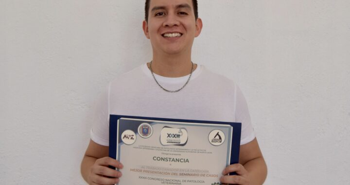 Reconocen a Profesor UG en el XXXIII Congreso Nacional de Patología Veterinaria