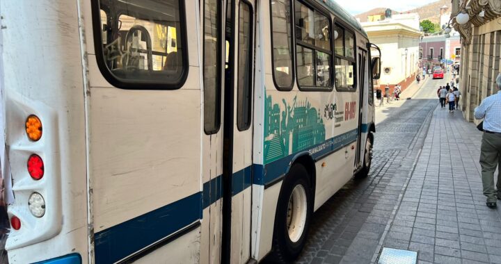 Hay recursos para poner cámaras en el transporte, pero se debe hacer la renovación de unidades