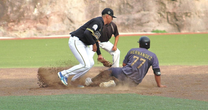 GALLOS GUANAJUATO CANTAN VICTORIA EN 10 ENTRADAS 6-5 SOBRE LAGOS Y SE COLOCAN A UN TRIUNFO DE LA CORONA