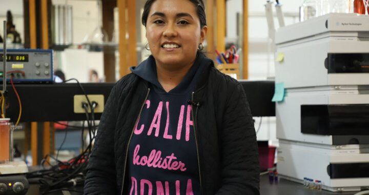 Egresada UG busca hacer eficiente la degradación de colorantes artificiales en el tratamiento de aguas residuales