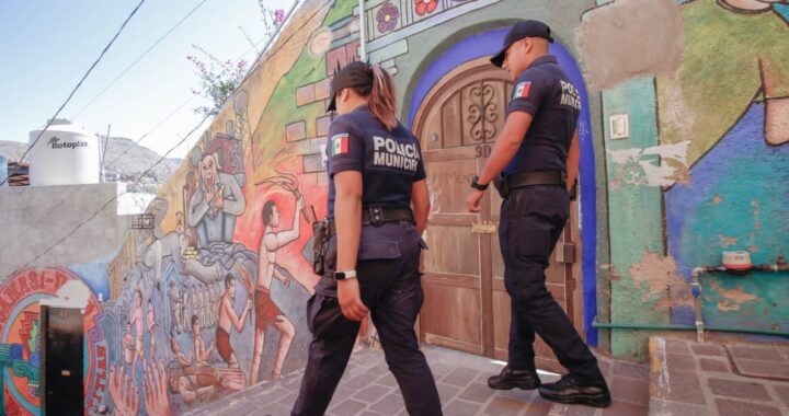 Llama la alcaldesa a los policías a ser de proximidad con la sociedad y evitar actos de corrupción