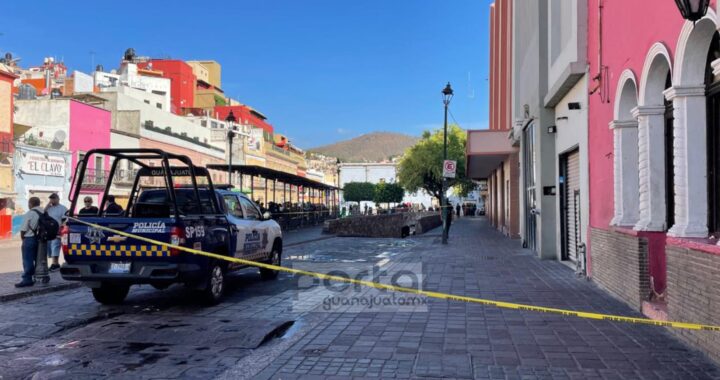 Fallece hombre al caer en una rampa de la calle subterránea